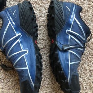Men’s size 11 Salomon speed cross 4